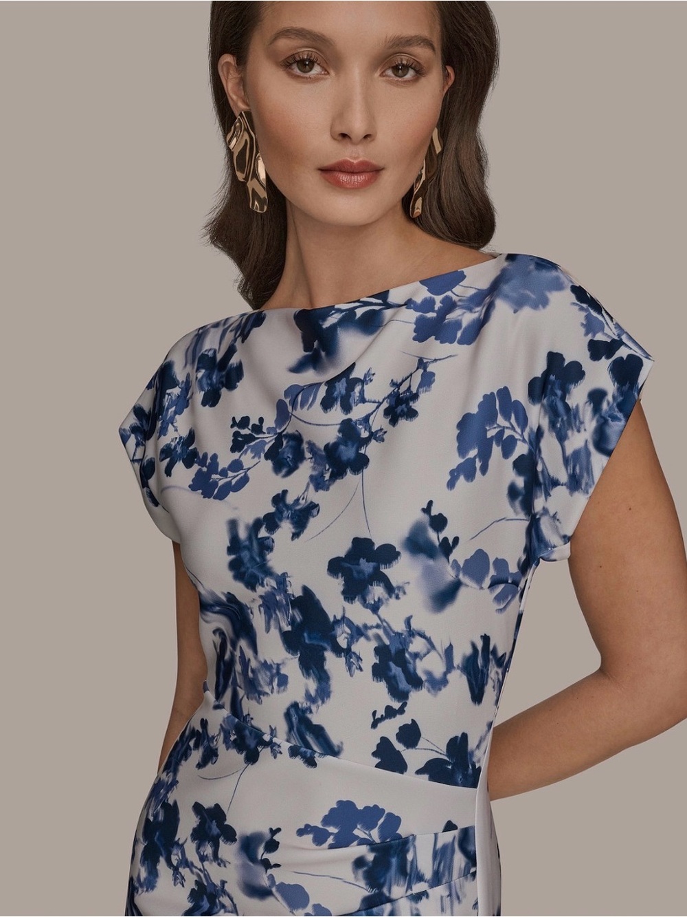 NWT Donna Karan Women's Boat Neck Midi Dress. Size 14. - Picture 3 of 11